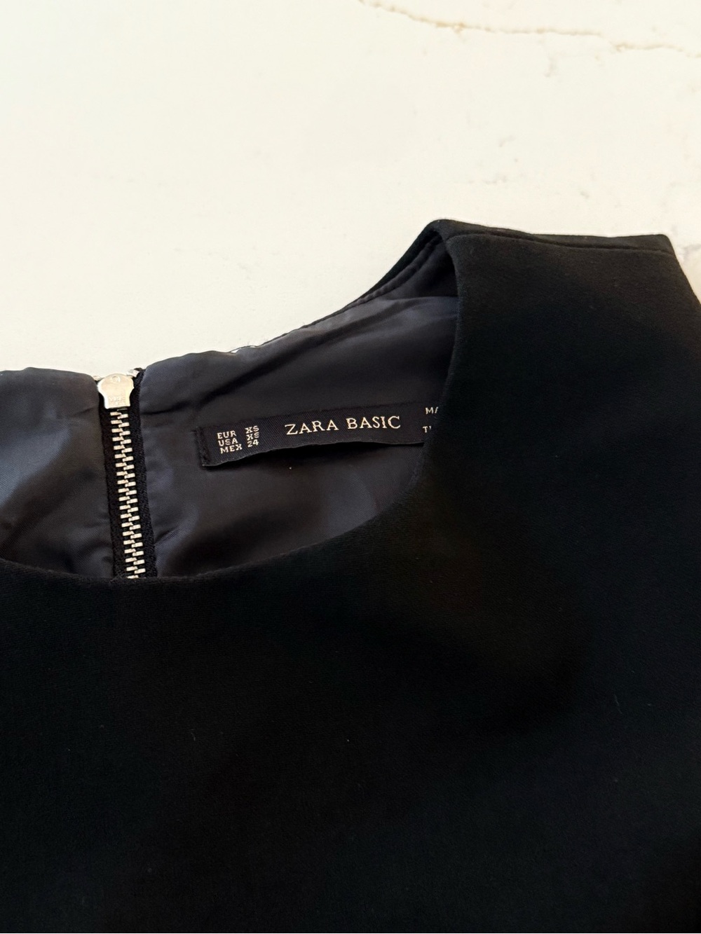 Zara Basic Black Fit & Flare Dress Women’s Sleeveless Cocktail Party Dress - Picture 3 of 4